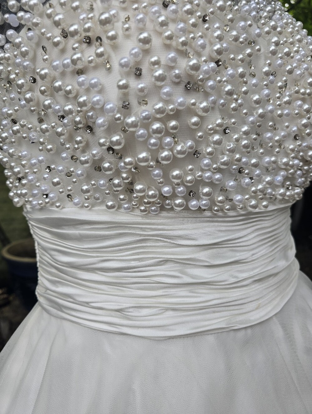 Sherri Hill White Pearl-Embellished Beaded Modern Romantic Bridal Cocktail Dress - Picture 5 of 9